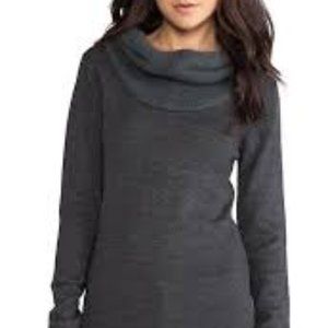 San Francisco sweater REDUCE PRICE